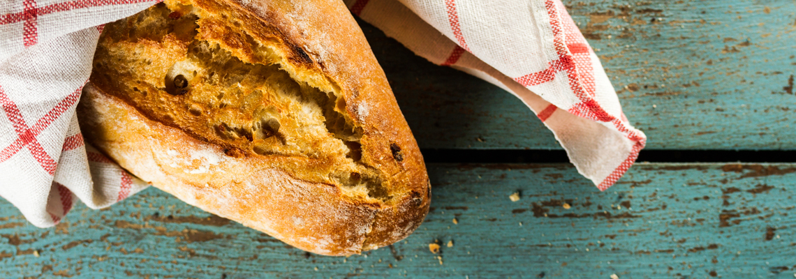 Zu Wein und Bier: Zwiebelbrot