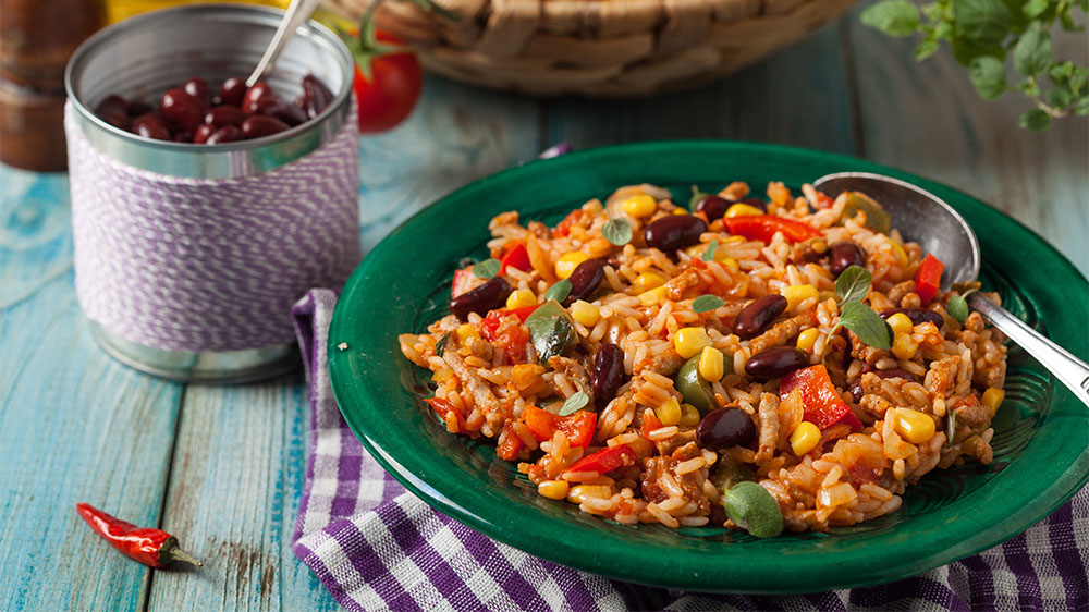 Reissalat mit Mais und Bohnen 