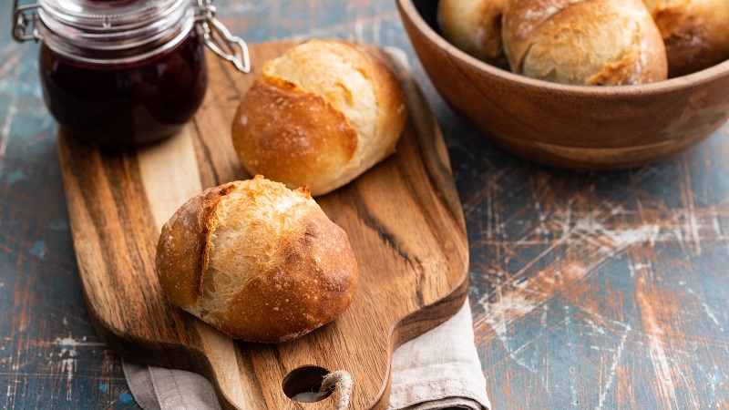 Brötchen aus 3 Zutaten